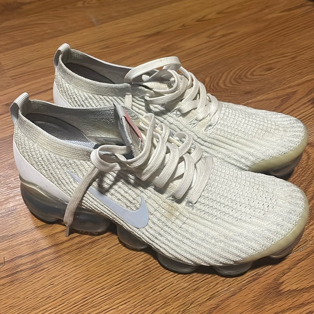 Men’s vapor maxes lightly worn